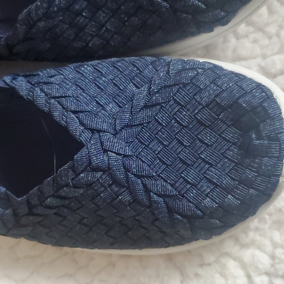 NIB BOBS from Skechers Women's 7.5 Blue Memory Foam Espadrille Wedge Slip On - Picture 3 of 12